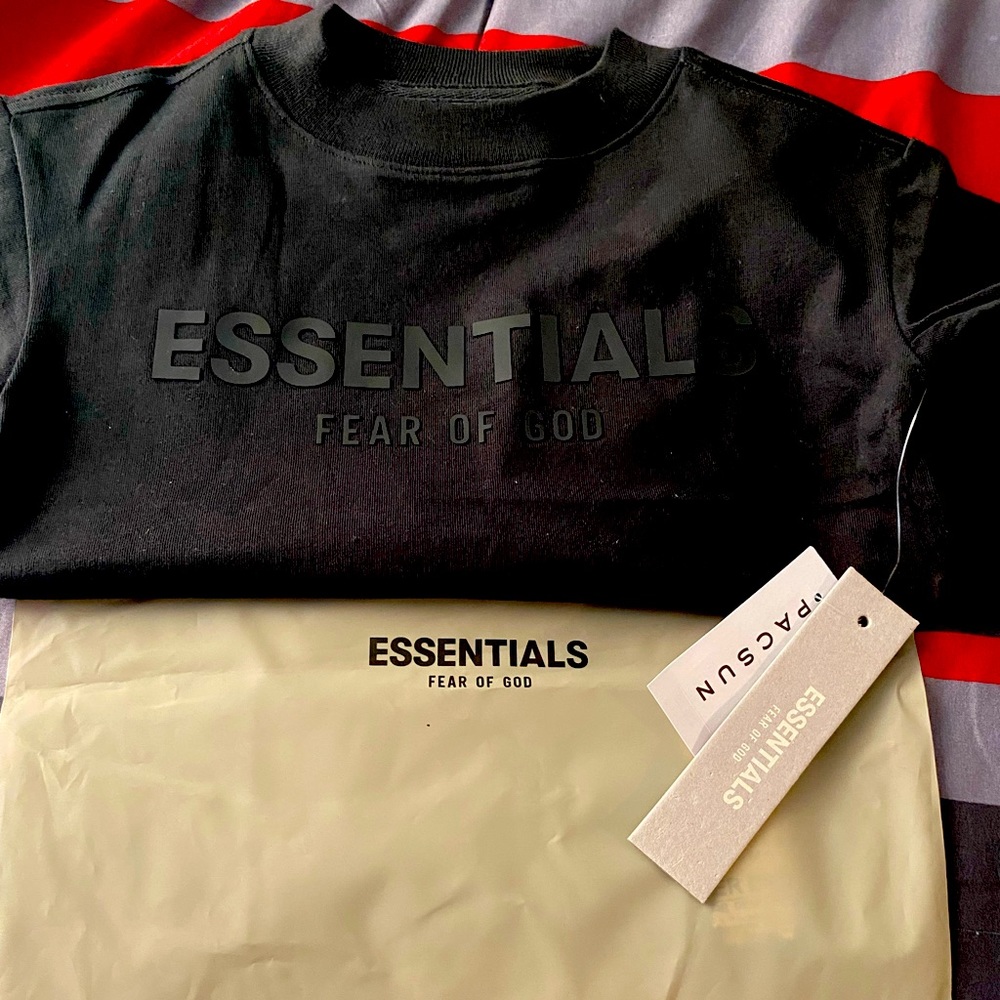 Kid’s ESSENTIALS tee